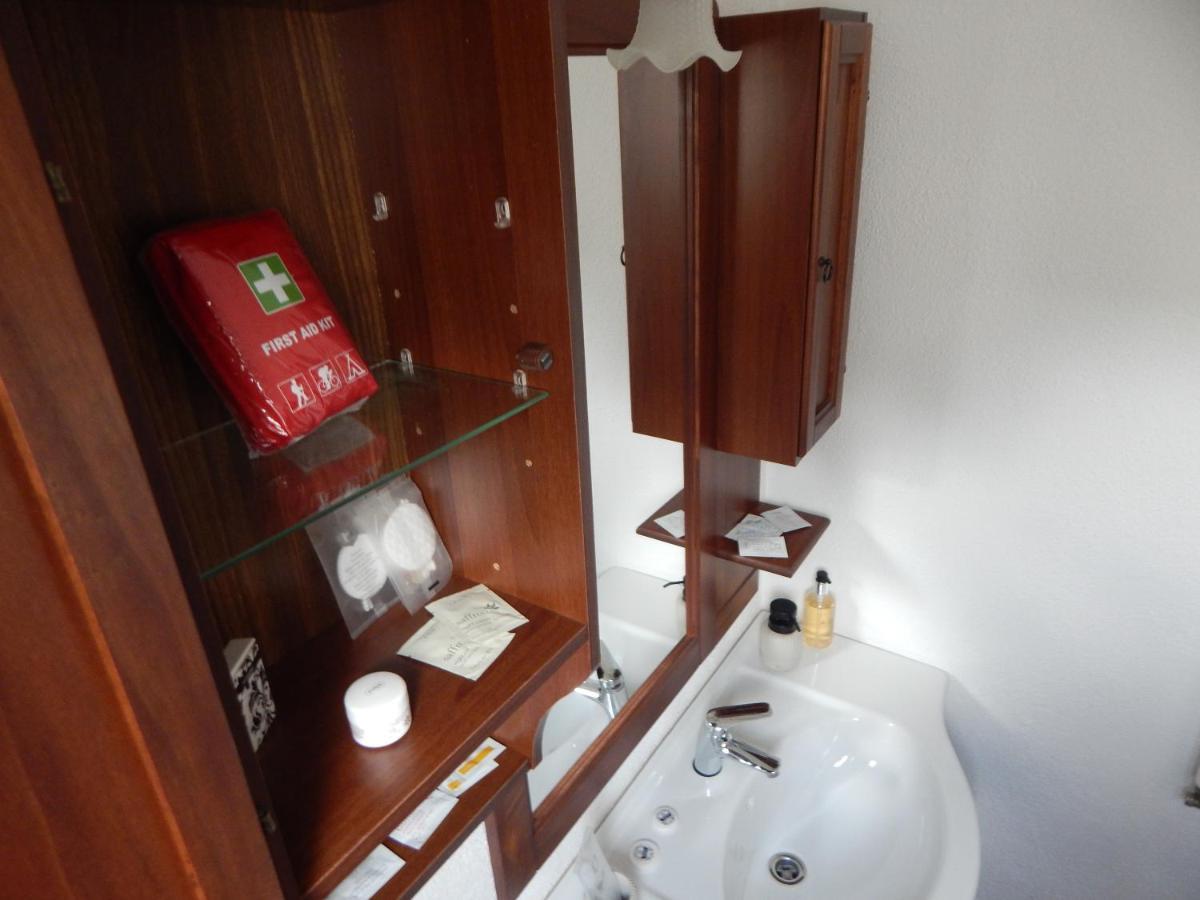 4 Apartment